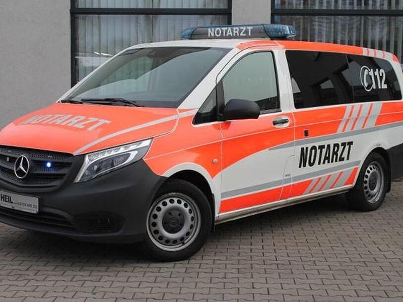 Weiß Gebraucht 2017 Mercedes Vito Van | 20.998 € (Fairer Preis) - Bild 1/4