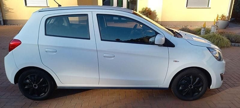 Gebraucht Mitsubishi Space Star Active 71 PS (52 kW) 2019 Weiß Kleinwagen