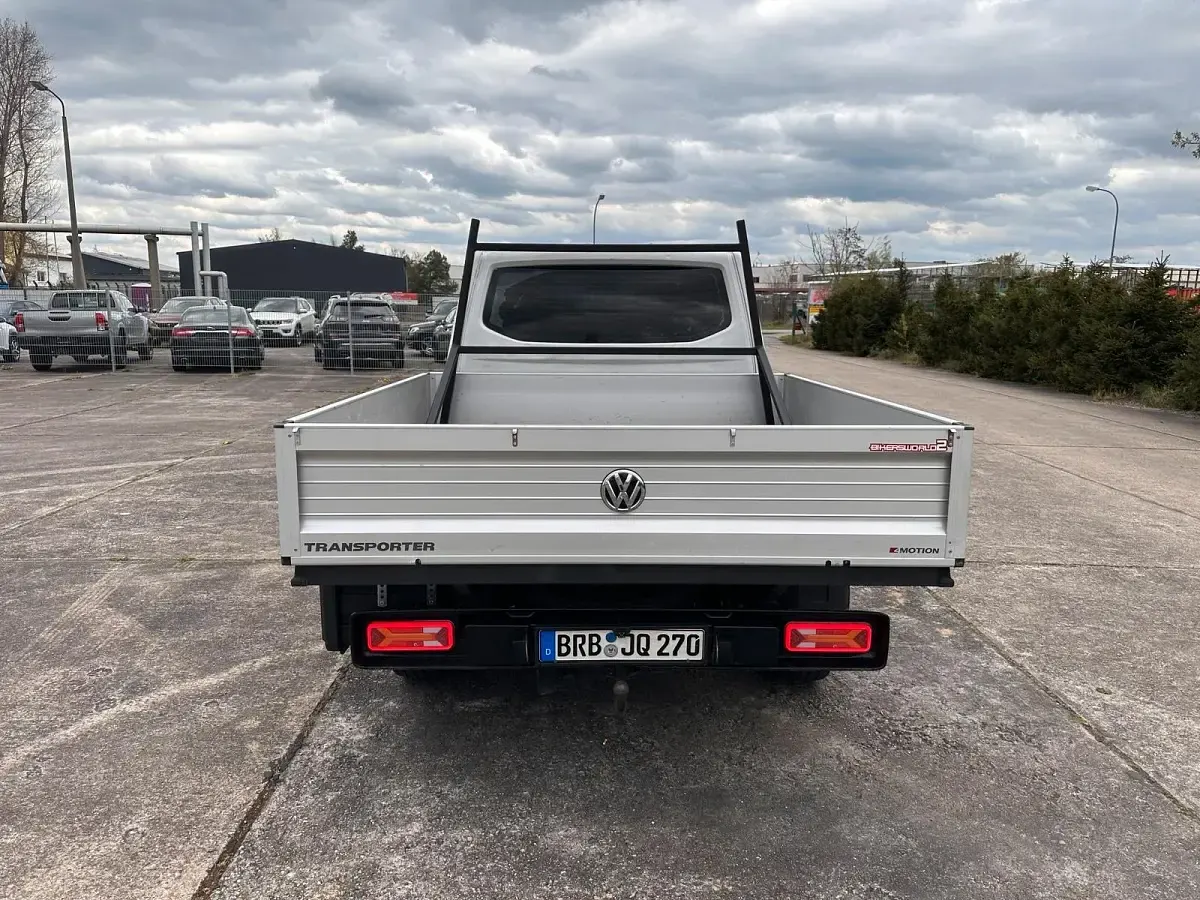 Gebraucht VW T5 85 PS (62 kW) 2006 Weiß Van