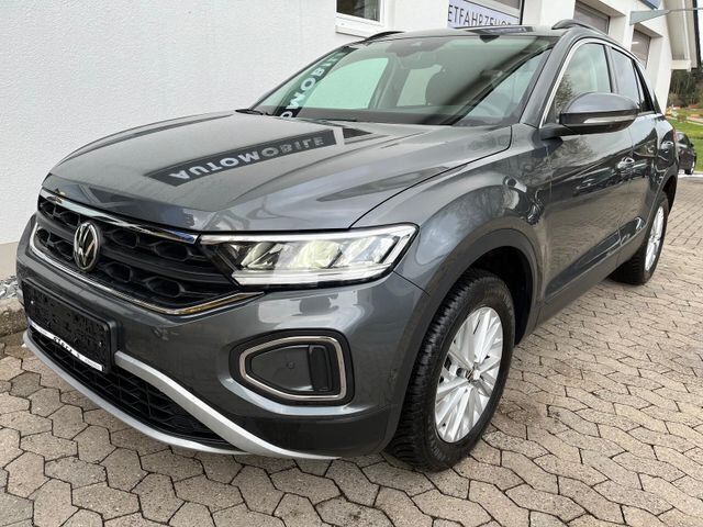 Usata VW T-Roc Life 150 CV (110 kW) 2023 Grigio SUV