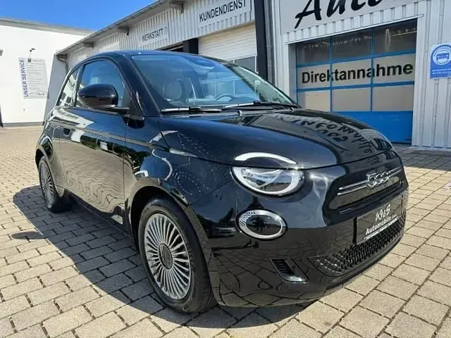 Neu Fiat 500 Icon 65 PS (47 kW) 2026 Blau Limousine