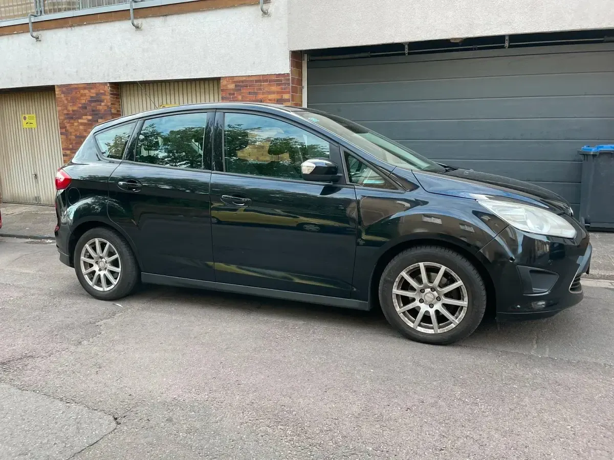 Gebraucht Ford C-MAX 116 PS (85 kW) 2012 Schwarz Van / Kleinbus