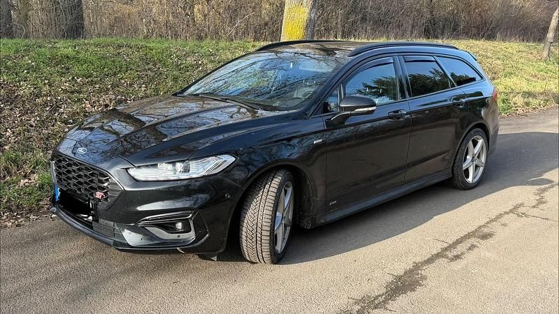 Gebraucht Ford Mondeo ST-Line 190 PS (139 kW) 2019 Schwarz Kombi