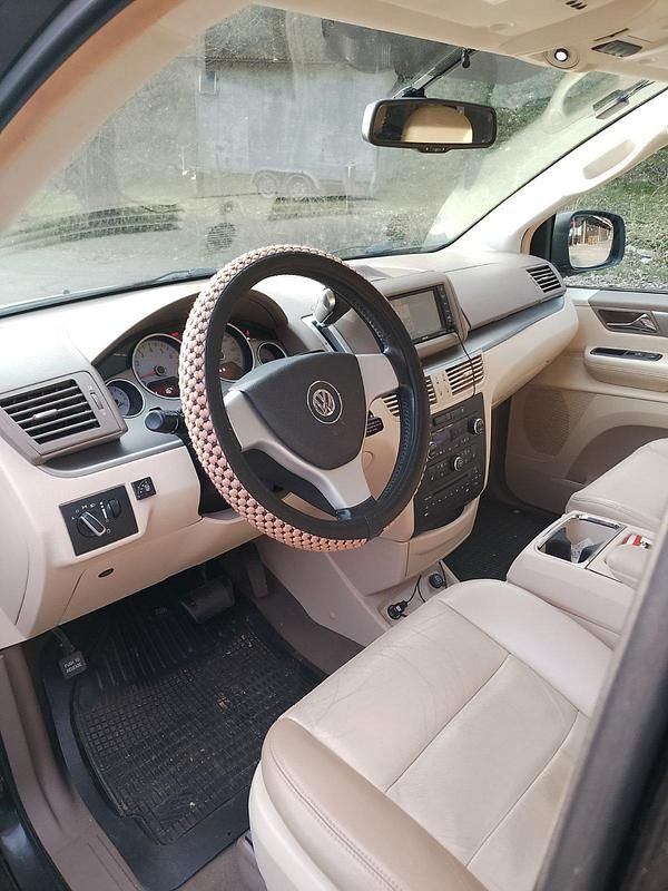 Gebraucht VW Routan 257 PS (189 kW) 2009 Schwarz Van / Kleinbus