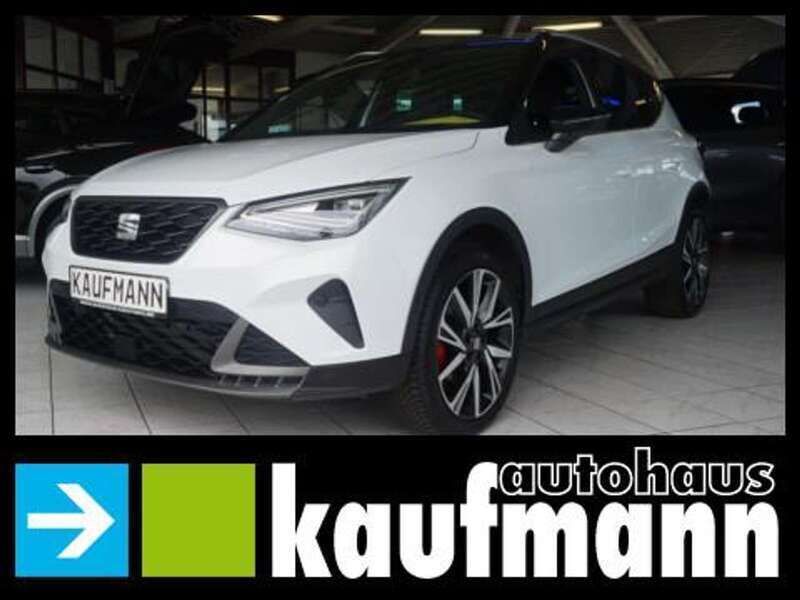 Weiß Gebraucht 2024 Seat Arona Design SUV | 24.890 € (Fairer Preis) - Bild 1/4
