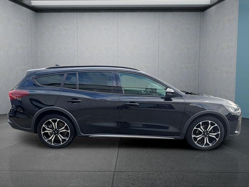 Gebraucht Ford Focus Active 155 PS (114 kW) 2023 Schwarz Kombi
