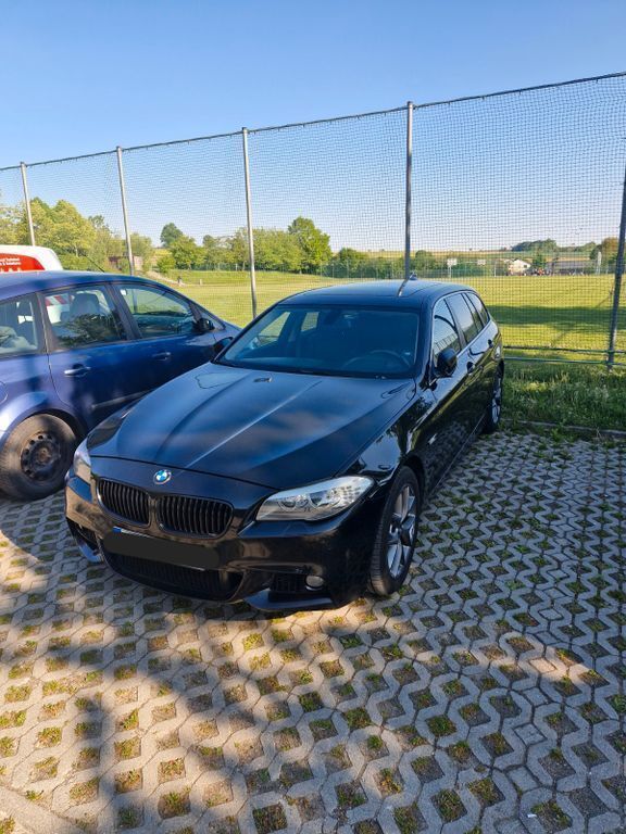 Schwarz Gebraucht 2011 BMW 530 Kombi | 13.900 € (Etwas zu teuer) - Bild 1/4