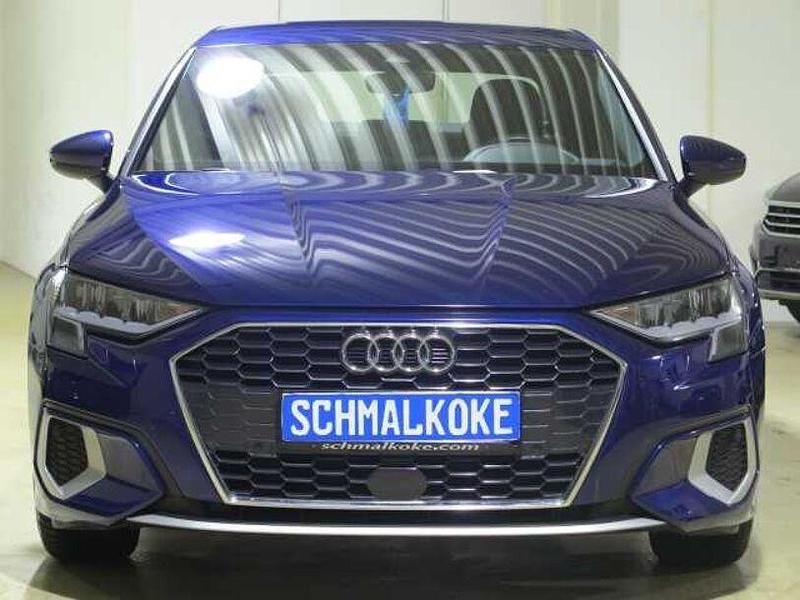 Navarra blue Gebraucht 2020 Audi A3 Advanced Limousine | 20.950 € (Superpreis) - Bild 1/4