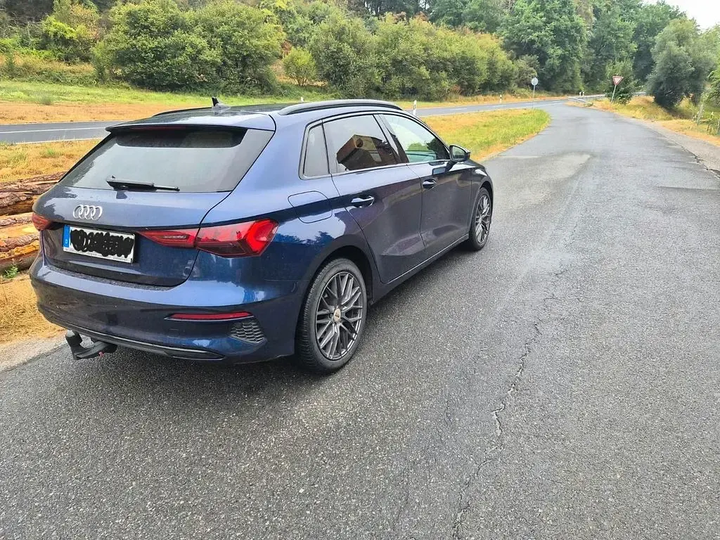 Gebraucht Audi A3 Advanced 150 PS (110 kW) 2020 Blau Limousine