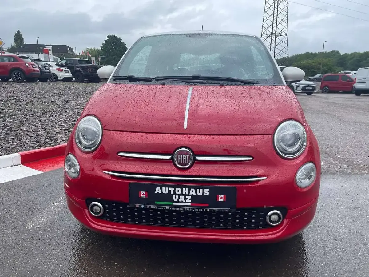 Gebraucht Fiat 500 Lounge 69 PS (50 kW) 2019 Crvena pastelna Kleinwagen
