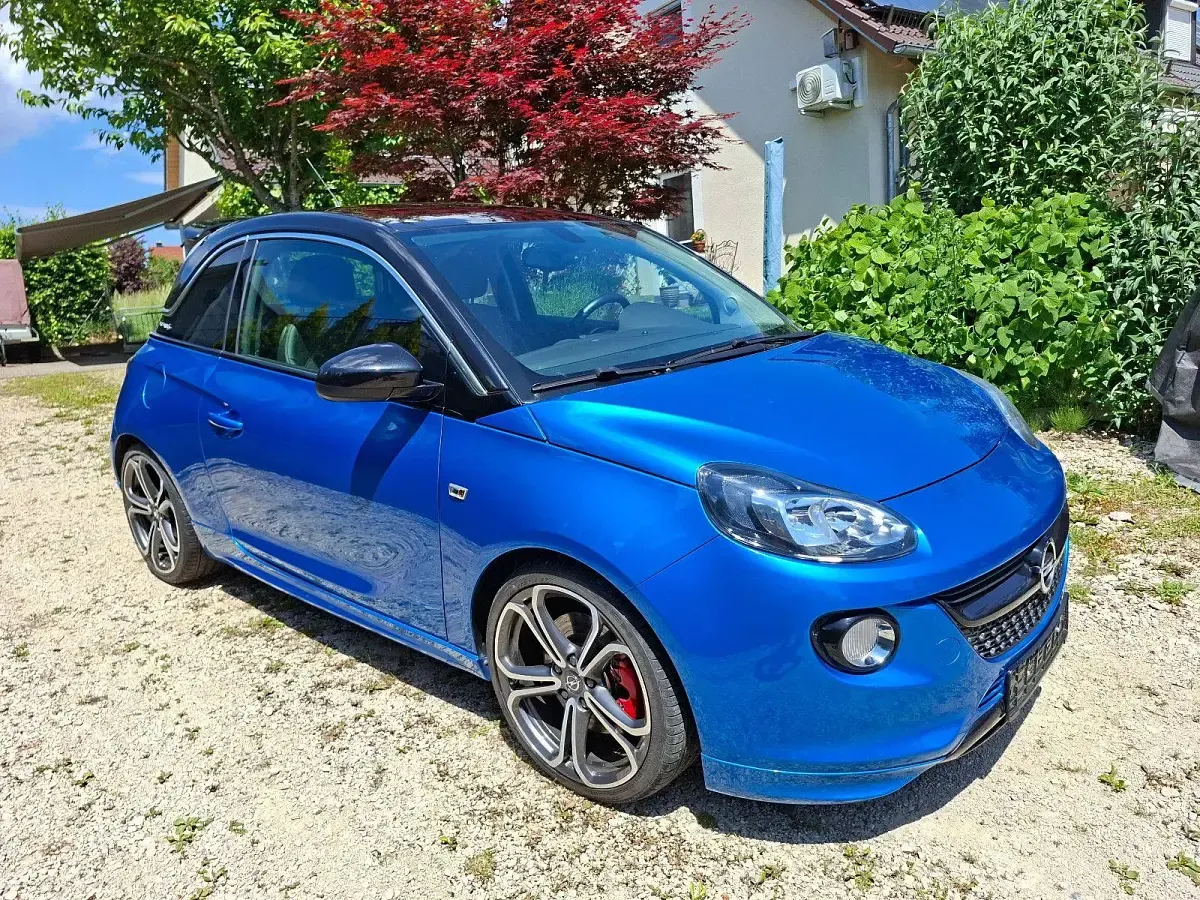 Używany Opel Adam S 150 KM (110 kW) 2015 Niebieski Hatchback
