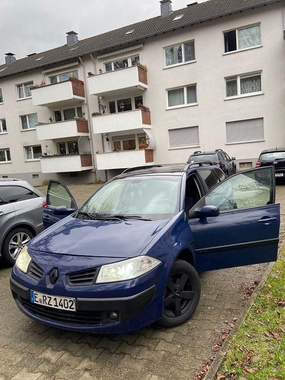 Gebraucht Renault Mégane II 111 PS (81 kW) 2005 Blau Limousine