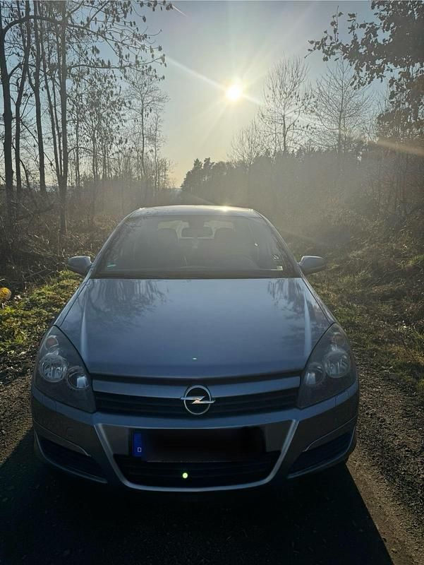 Gebraucht Opel Astra 105 PS (77 kW) 2005 Blau Kleinwagen