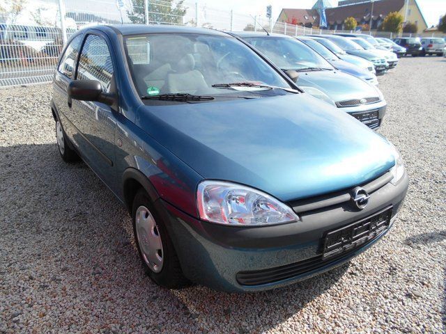 Gebraucht Opel Corsa 58 PS (42 kW) 2001 Blau metallic Limousine