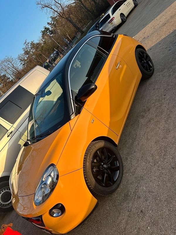Gebraucht Opel Adam 87 PS (63 kW) 2019 Gelb Kleinwagen