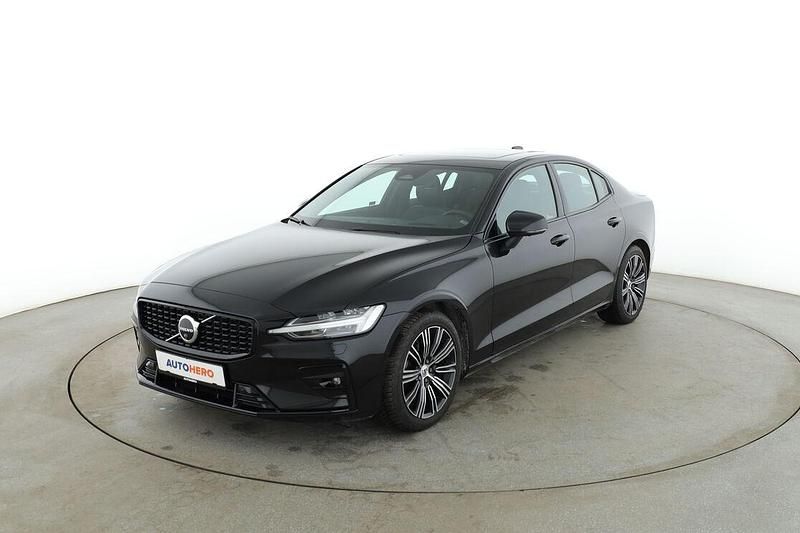 Gebraucht Volvo S60 Ultimate 250 PS (183 kW) 2023 Schwarz Limousine