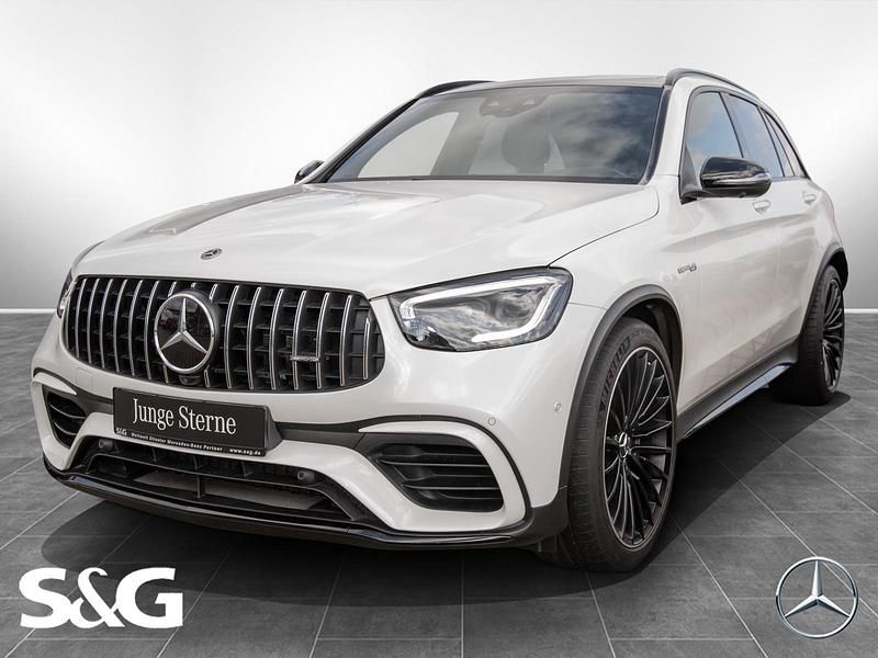 Designo diamantweiß bright Gebraucht 2021 Mercedes GLC63 AMG AMG SUV | 62.277 € - Bild 1/4
