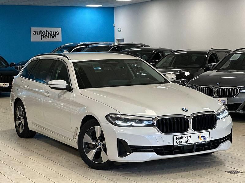Gebraucht BMW 530 Performance 286 PS (210 kW) 2020 Mineralweiss Kombi