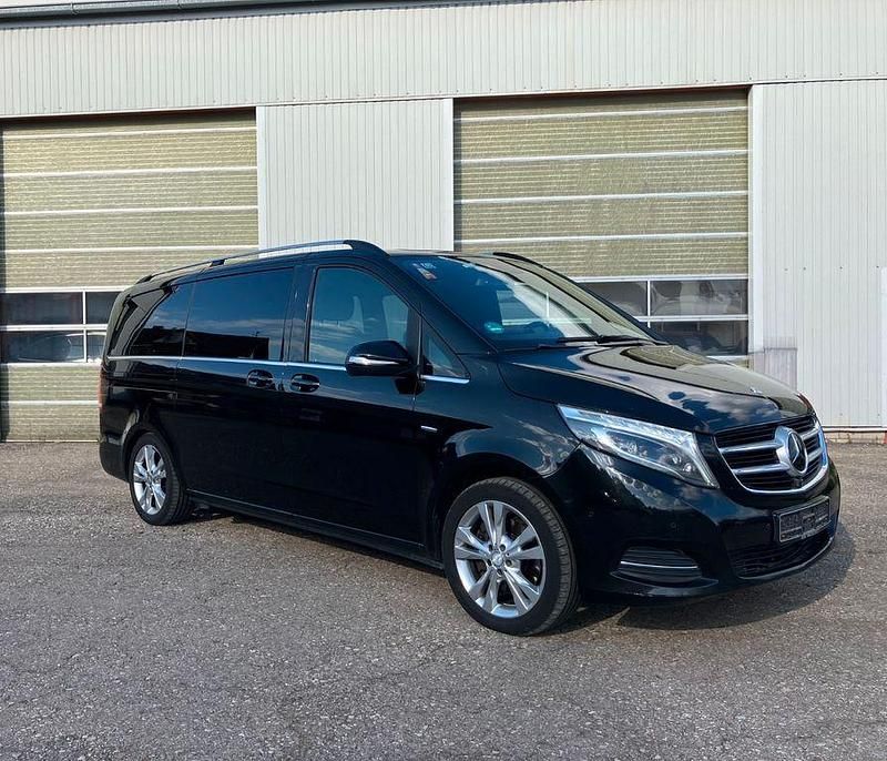 Gebraucht Mercedes V250 190 PS (139 kW) 2015 Schwarz Van / Kleinbus