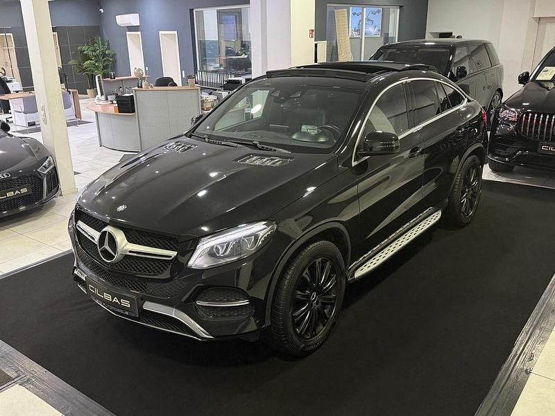 Gebraucht Mercedes GLE350 258 PS (189 kW) 2016 Schwarz Coupé
