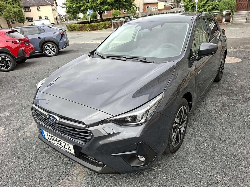 Magnetite gray Neu 2025 Subaru Impreza Platinum Limousine | 34.990 € (Fairer Preis) - Bild 1/4