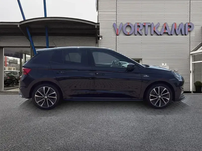 Gebraucht Skoda Fabia Monte Carlo 110 PS (80 kW) 2022 Schwarzmagic perleffekt Kleinwagen
