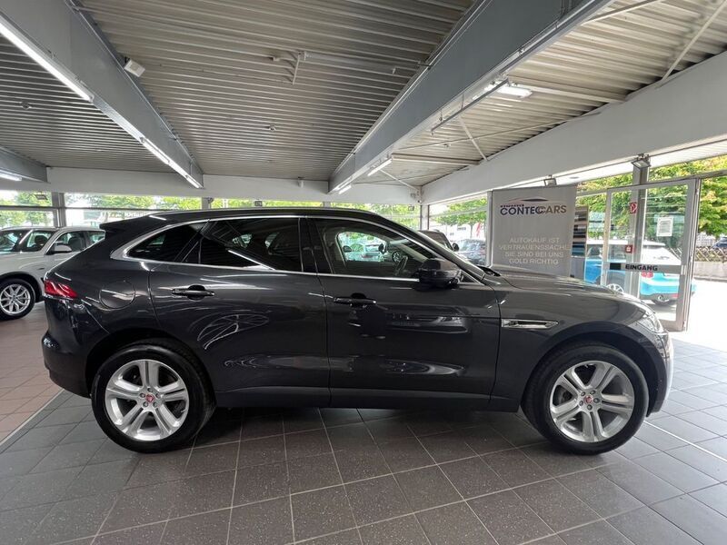 Carpathian Gebraucht 2017 Jaguar F-Pace Portfolio SUV | 25.999 € (Fairer Preis) - Bild 1/4