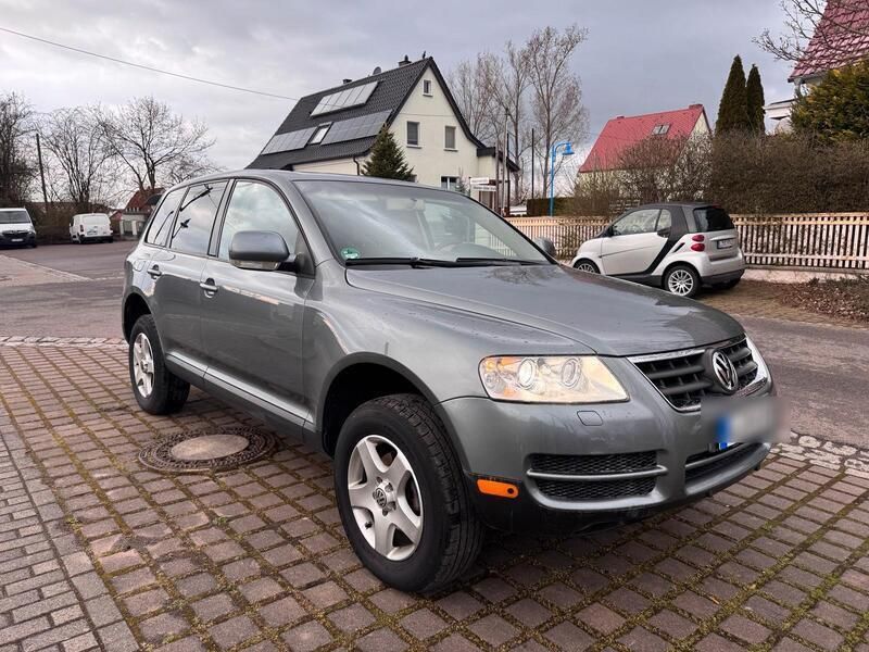 Grau Gebraucht 2004 VW Touareg SUV | 3.900 € (Fairer Preis) - Bild 1/4