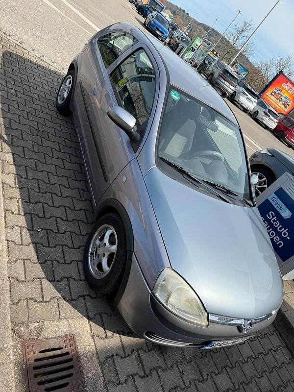 Second-hand Opel Corsa 80 CP (58 kW) 2005 Argintiu Hatchback