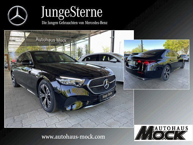 Schwarz Gebraucht 2024 Mercedes E220 Avantgarde Limousine | 54.890 € - Bild 1/4