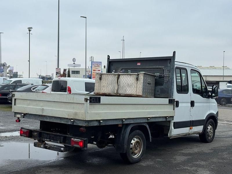 Gebraucht Iveco Daily 126 PS (92 kW) 2013 Limousine