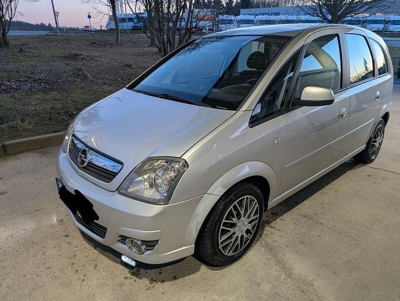 Gebraucht Opel Meriva 105 PS (77 kW) 2009 Silber Van / Kleinbus