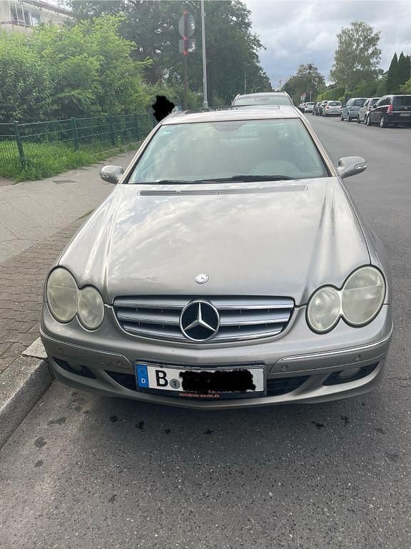 Gebraucht Mercedes CLK200 Avantgarde 184 PS (135 kW) 2007 Silber Coupé
