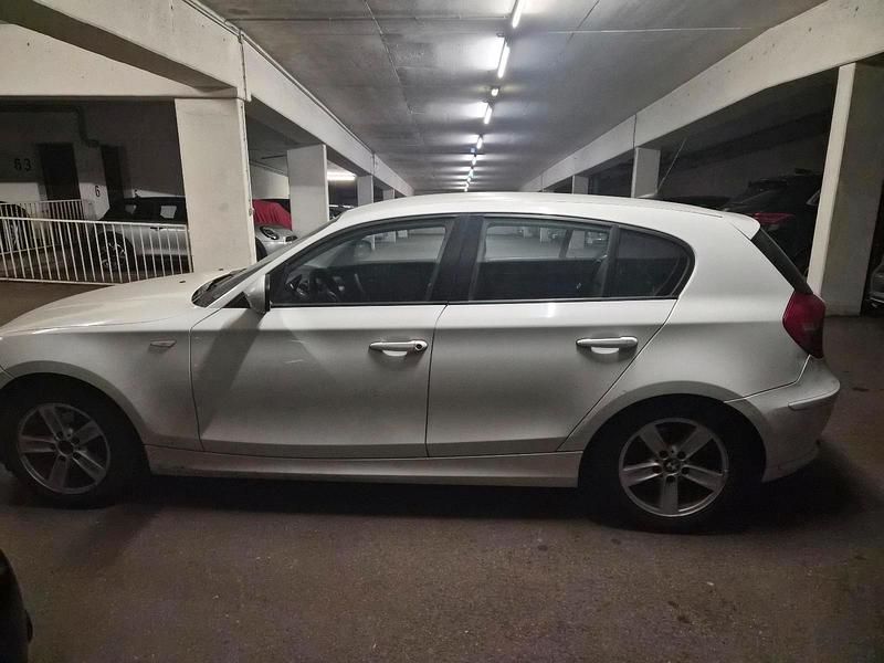 Gebraucht BMW 116 160 PS (117 kW) 2011 Weiß Kleinwagen