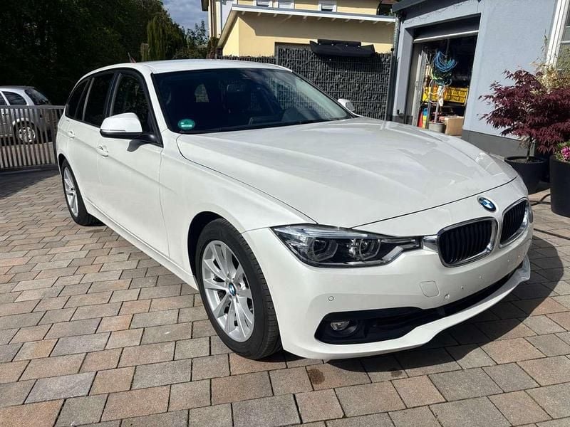 Usata BMW 318 Performance 150 CV (110 kW) 2017 Bianco Berlina