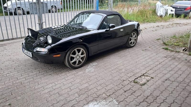 Gebraucht Mazda MX5 138 PS (101 kW) 1996 Schwarz Cabrio