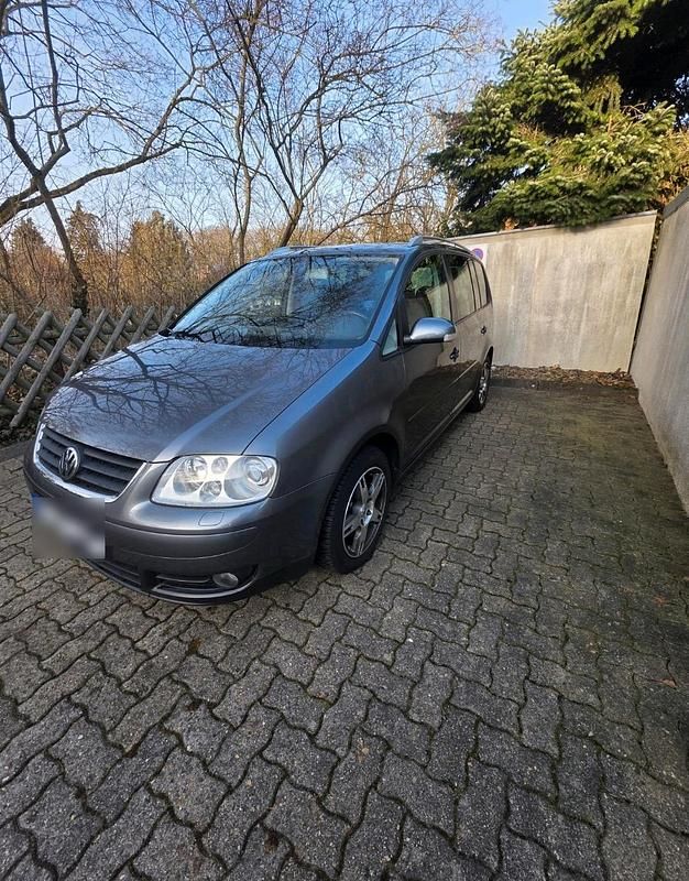 Gebraucht VW Touran 140 PS (102 kW) 2007 Andere farben Van / Kleinbus