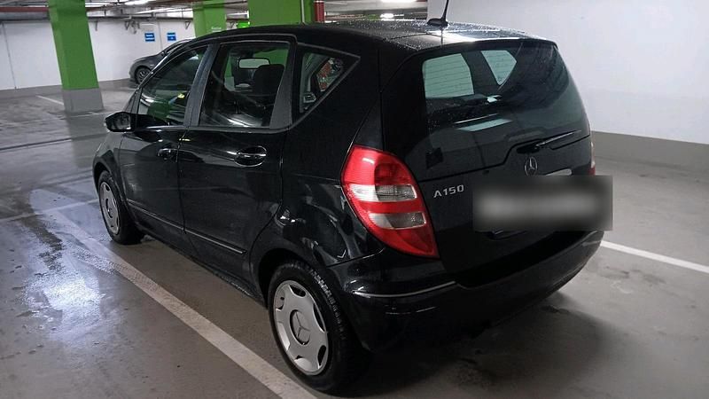 Gebraucht Mercedes A150 95 PS (69 kW) 2007 Schwarz Limousine