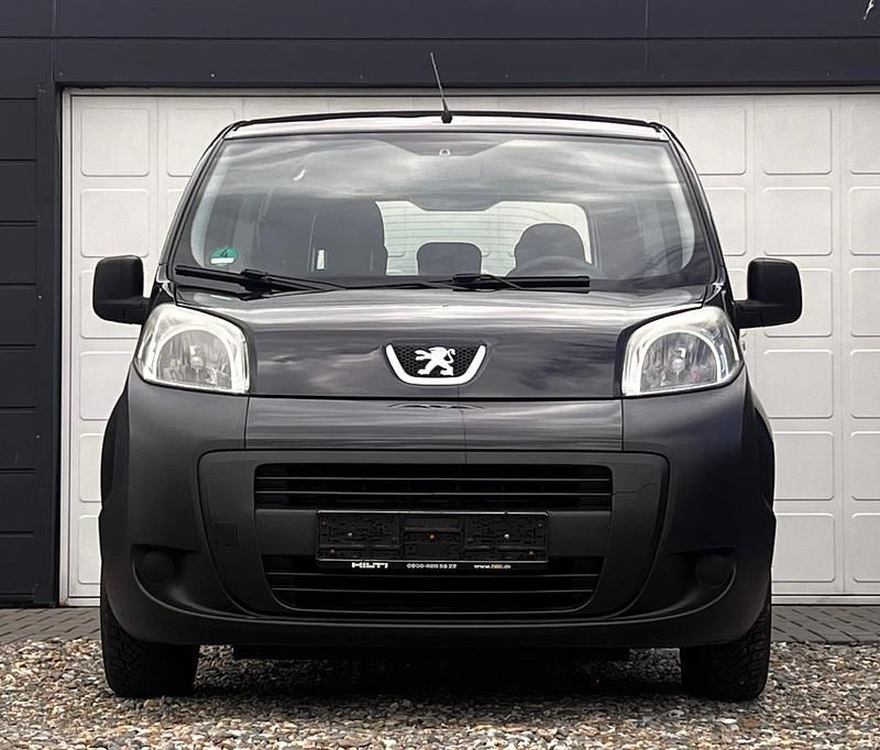 Gebraucht Peugeot Bipper 75 PS (55 kW) 2013 Schwarz Van / Kleinbus