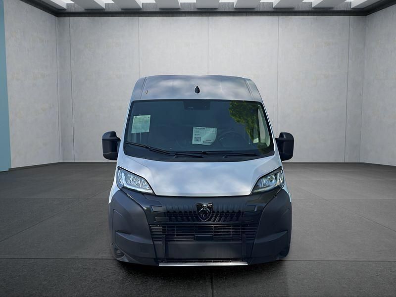 Neu Peugeot Boxer 140 PS (102 kW) 2025 Weiß Van