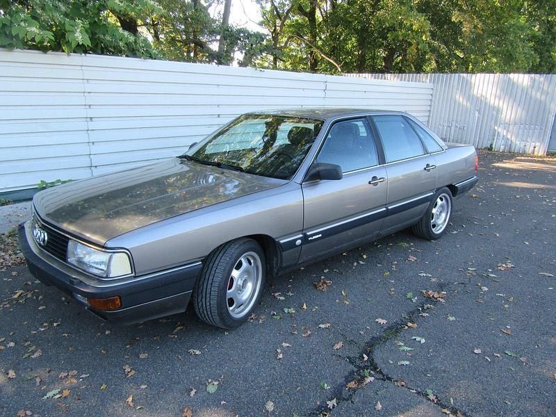 Gebraucht 1987 Audi Quattro Coupé | 8.500 € - Bild 1/4
