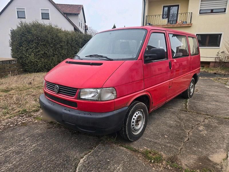 Gebraucht VW T4 102 PS (75 kW) 1997 Rot Van