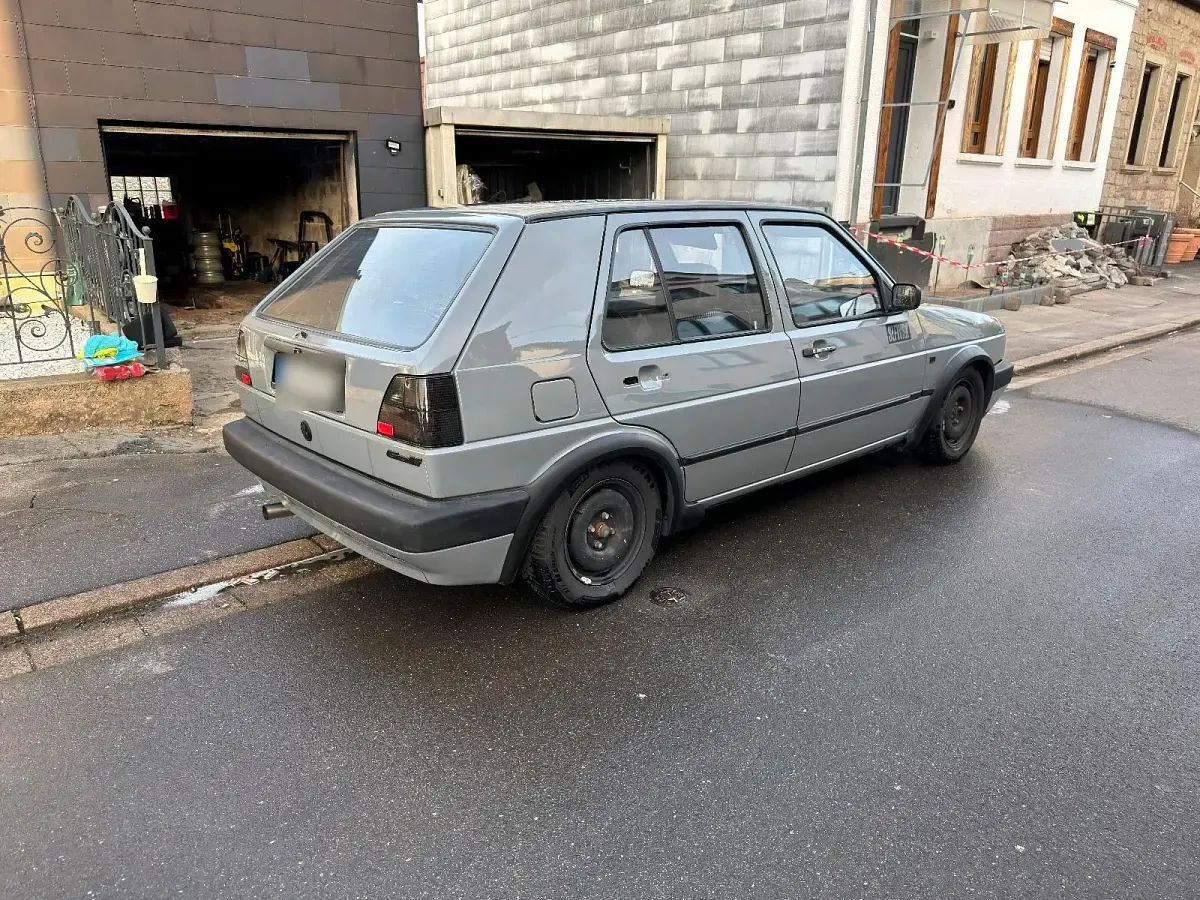 Gebraucht VW Golf II 90 PS (66 kW) 1990 Grau Kleinwagen