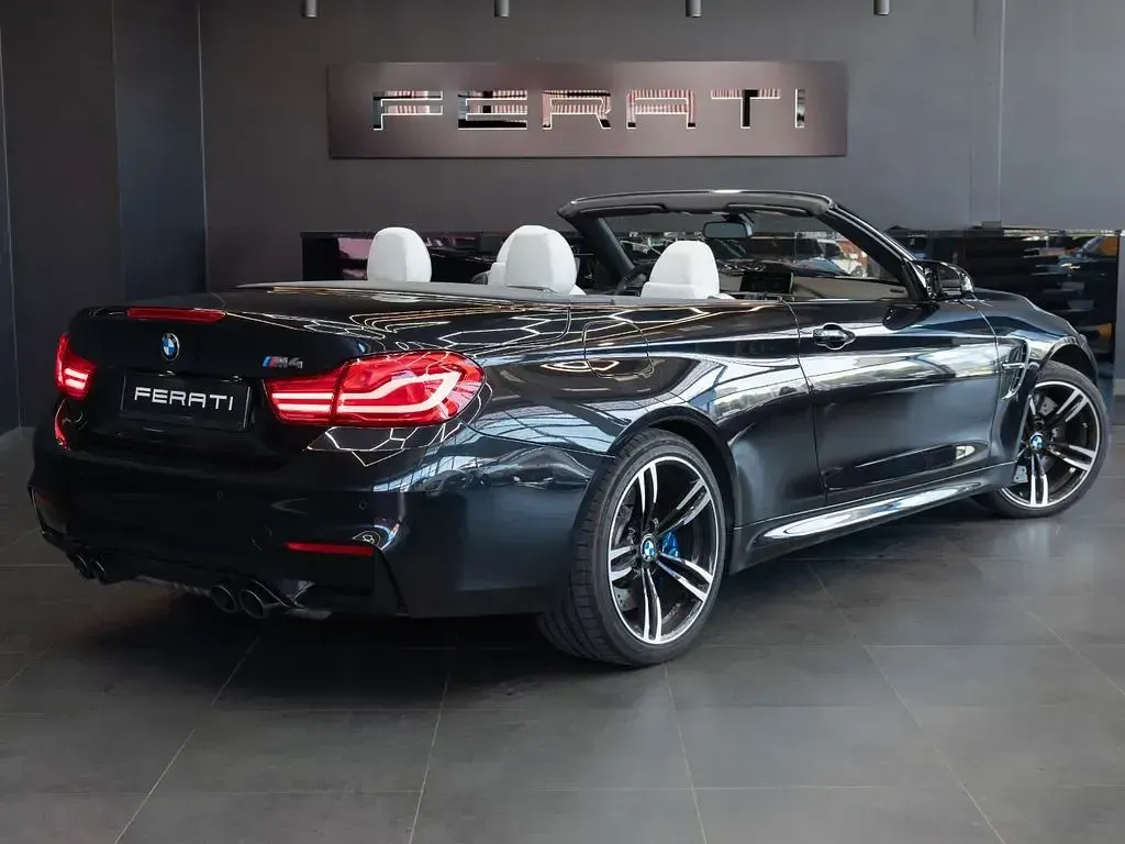 Gebraucht BMW M4 Cabriolet Performance 450 PS (330 kW) 2017 Schwarz Cabrio