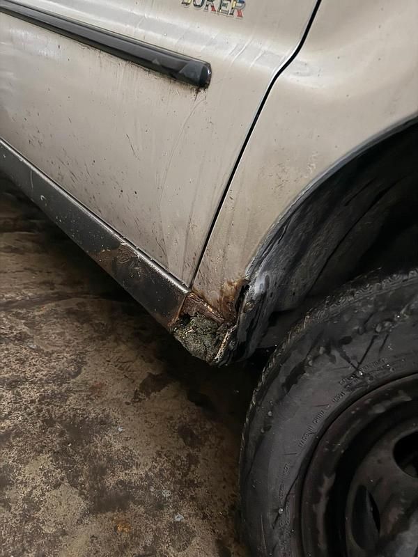 Gebraucht VW Polo 60 PS (44 kW) 1999 Silber Kleinwagen