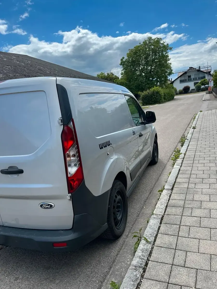 Gebraucht Ford Transit Connect 95 PS (69 kW) 2015 Grau Van / Kleinbus