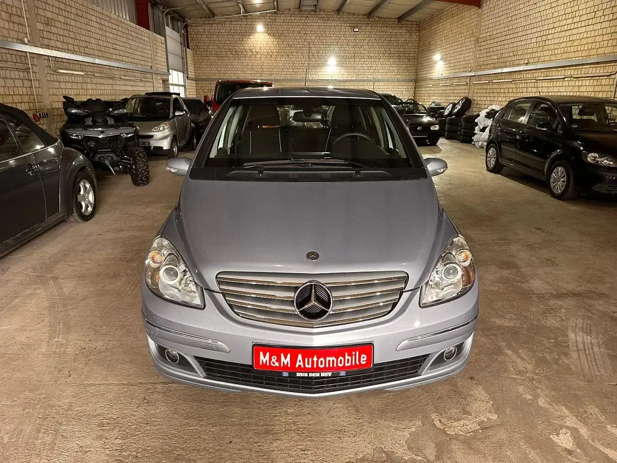 Gebraucht Mercedes B150 95 PS (69 kW) 2007 Blau Van / Kleinbus