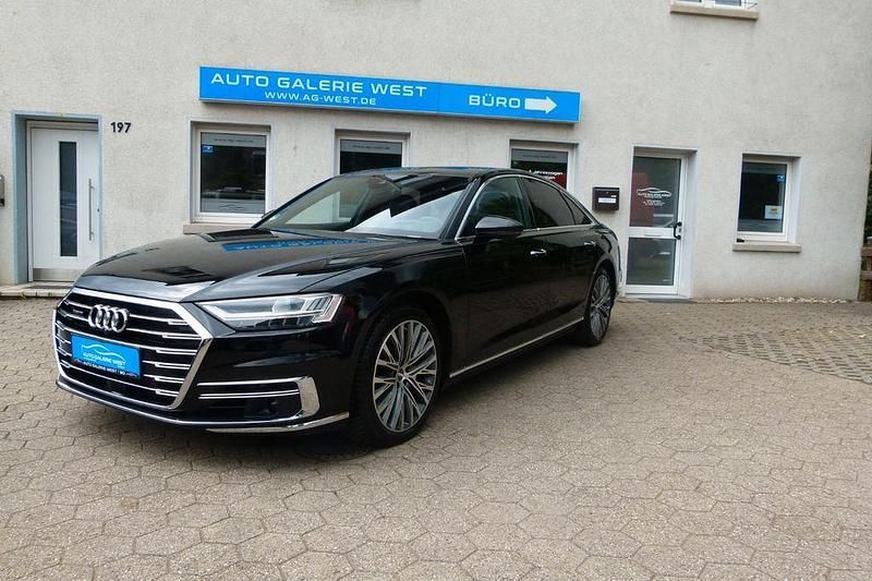 Schwarz Gebraucht 2019 Audi A8 Limousine | 43.490 € (Guter Preis) - Bild 1/4