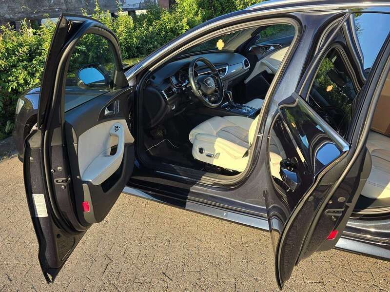 Blau Gebraucht 2016 Audi A6 Allroad Kombi | 18.000 € (Fairer Preis) - Bild 1/4