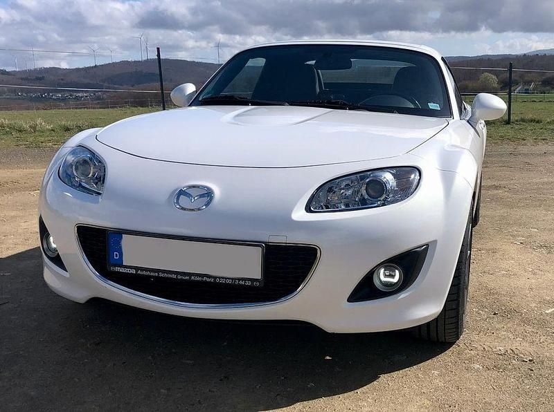 Gebraucht Mazda MX5 126 PS (92 kW) 2012 Weiß Cabrio